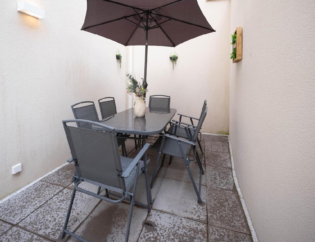 Sejour Unique A Pierrefitte Apartment Bagian luar foto